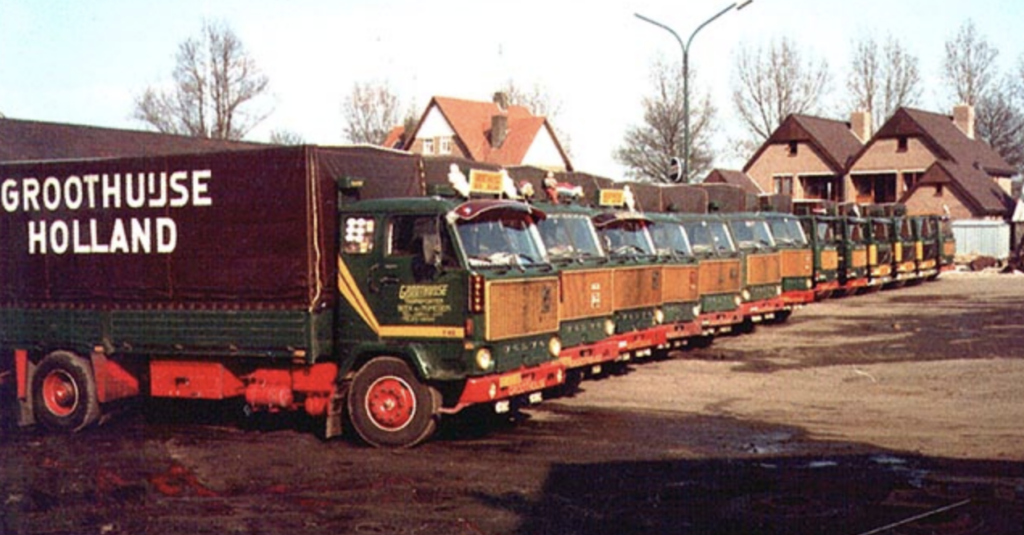 Het wagenpark van Groothuijse Holland op een rij