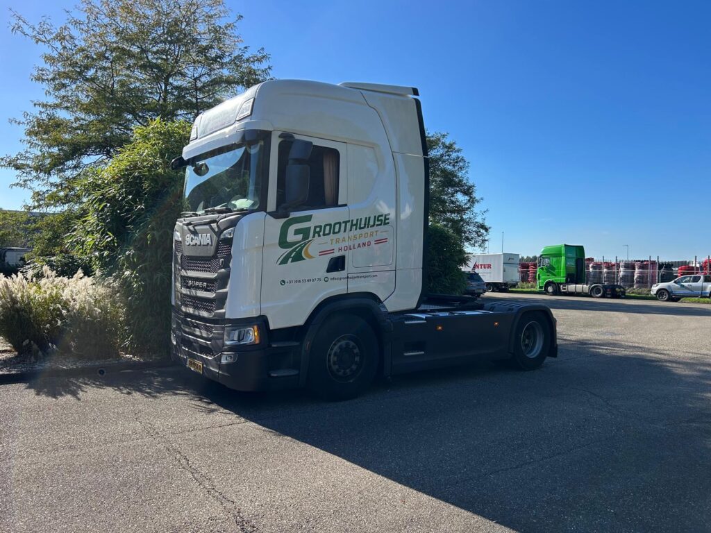 Scania trekker van Groothuijse Transport zonder oplegger